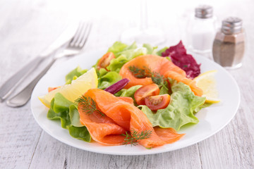 salad with smoked salmon