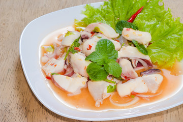 Octopus salad with mint and lettuce