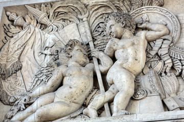 Fototapeta na wymiar Arc de triomphe in Paris - France