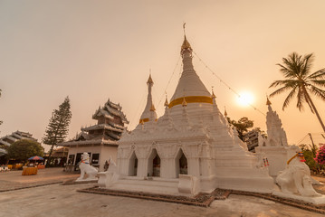 Fototapeta premium The sunset time at Wat Phra That Doi Kong Mu. Mae Hong Son, Thai