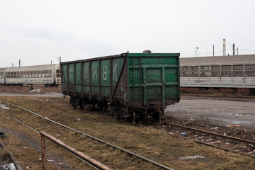 Fototapeta na wymiar an old wagon on the rails