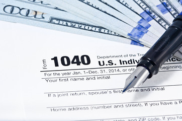 Obraz premium Income Tax Form