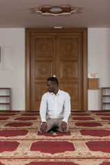 Humble Afro Muslim Prayer