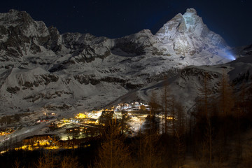 Cervino notturno