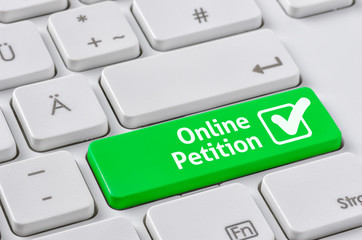 Tastatur mit farbiger Taste - Online Petition