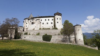 Fototapeta na wymiar Trentino Alto Adige, Castello di Presule