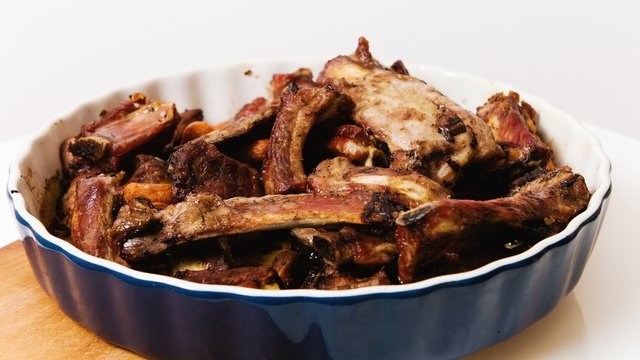 Grilled meat ribs