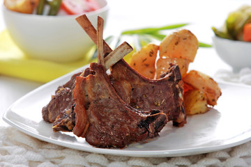Grilled lamb chops