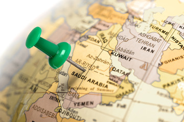 Location Saudi Arabia. Green pin on the map.