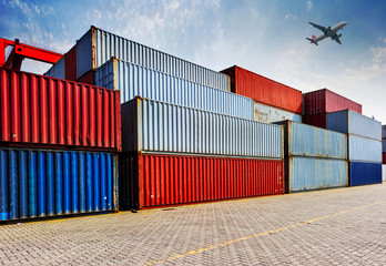 Fototapeta premium Containers shipping