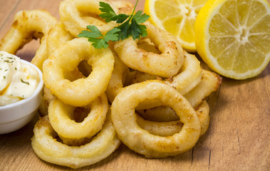 Detalle calamares fritos