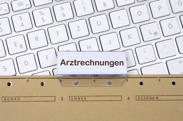 Arztrechnungen