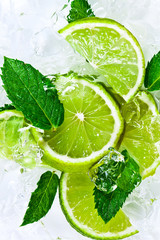 lime slices and peppermint