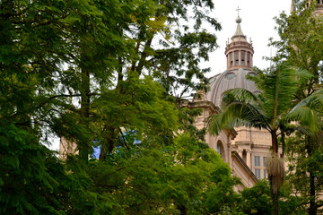 cúpula de igreja em Porto Alegre