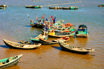 Fototapeta na wymiar Boats in fishing village, vietnam 