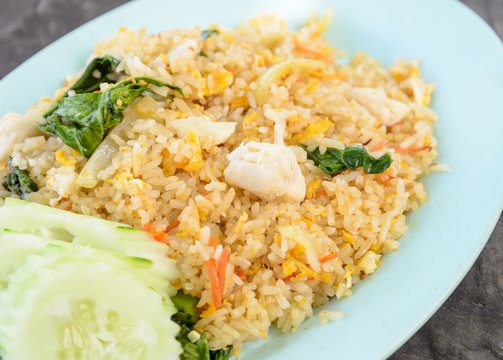 Fried rice with crab