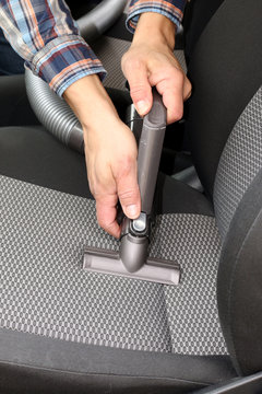 Reinigung Autositz mit Sauger, Schlauch, PKW