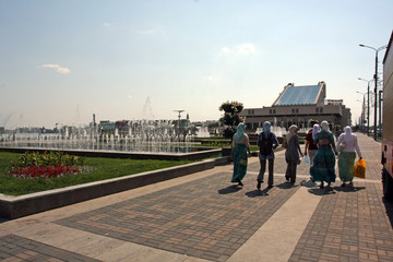 Obraz premium The fountains in the square in Kazan