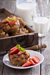 Vegan apple muffins