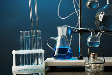 Fixed laboratory glassware