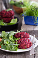 Beet root and red bean vegan burgers