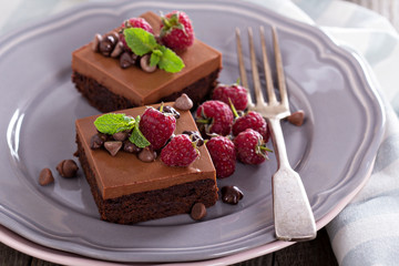 Chocolate mousse brownies with raspberry