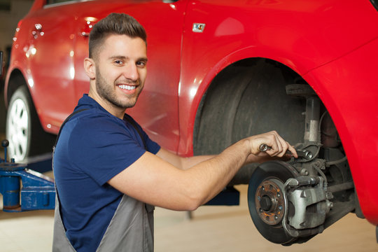 Fixing A Car Brakes