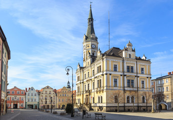Fototapeta na wymiar Ladek Zdroj, old town market with city hall and tenement houses