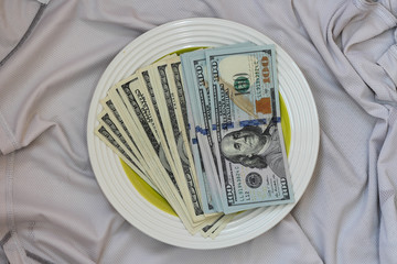 plate with money