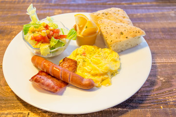 Bacon and egg breakfast