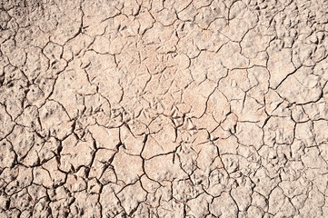 Dry earth