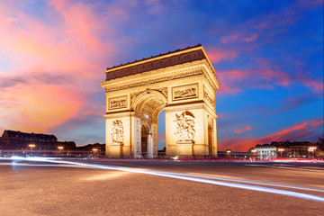 Fototapeta na wymiar Paris, Arc de Triumph, France
