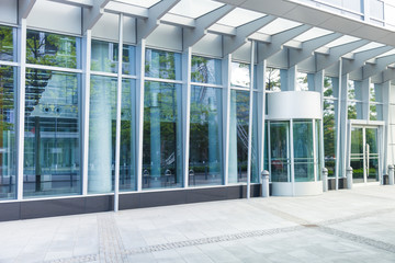 Eingang - modernes Gebäude - Deutschland