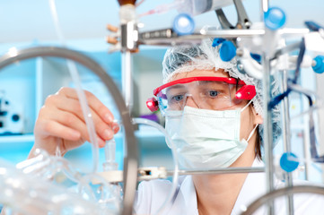 Senior tech in chemical laboratory
