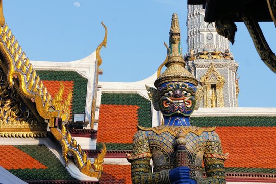 Guardian statue at Royal temple of the emerald Buddha, Bangkok