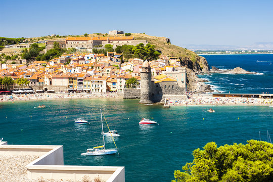 town and harbour of Collioure, Languedoc-Roussillon, France