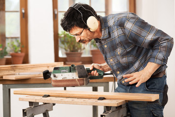 DIY, sanding old wooden planks