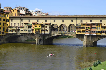 Fototapeta na wymiar Italy, Ponte Vecchio in Florence