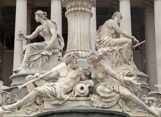 Zelfklevend Fotobehang Pallas Athena Fountain in front of the Austrian Parliament in V © Inna Felker