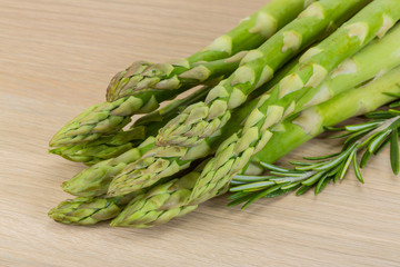 Raw asparagus