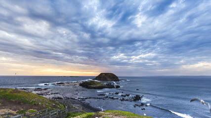 Naklejka premium Wild stormy skies and ocean, Phillip Island, Australia