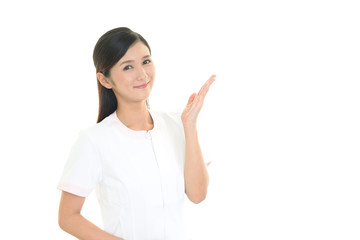 笑顔のエステティシャン