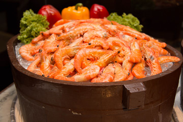 Boiled shrimp on ice