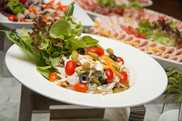 Mixed greens and vegetable salad