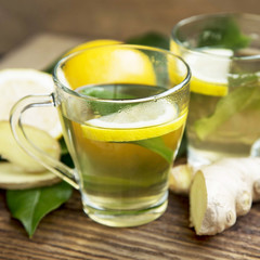 Green Tea with Lemon