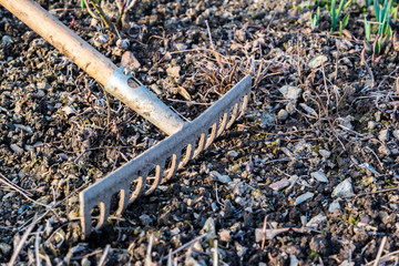Gartenarbeit im Frühjahr03