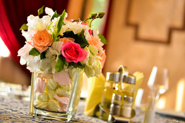 Floral arrangement in a glass with marshmallows