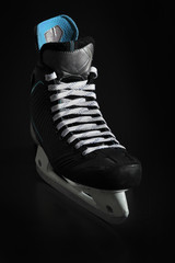 Ice hockey skate