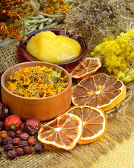 Сalendula flower, oats, immortelle flower, tansy herb, honey, w