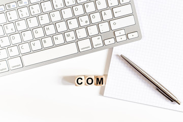 Schreibtisch - Würfel - com